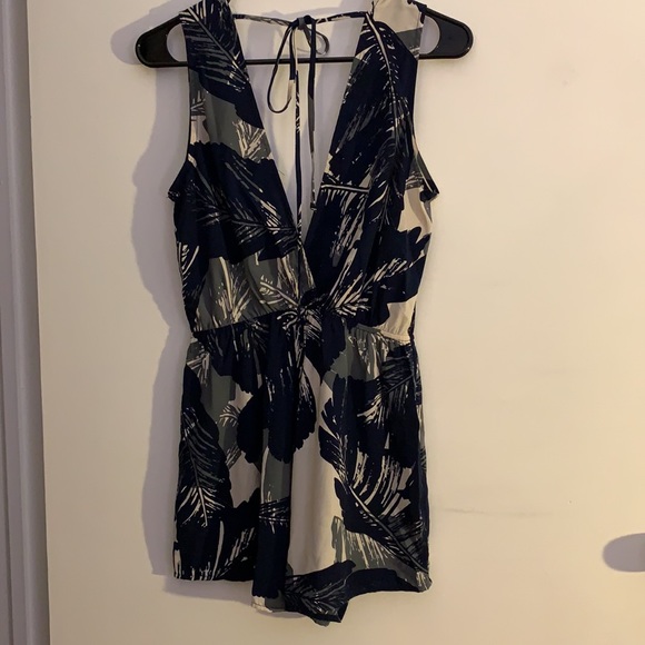 Blue navy romper - Picture 2 of 3